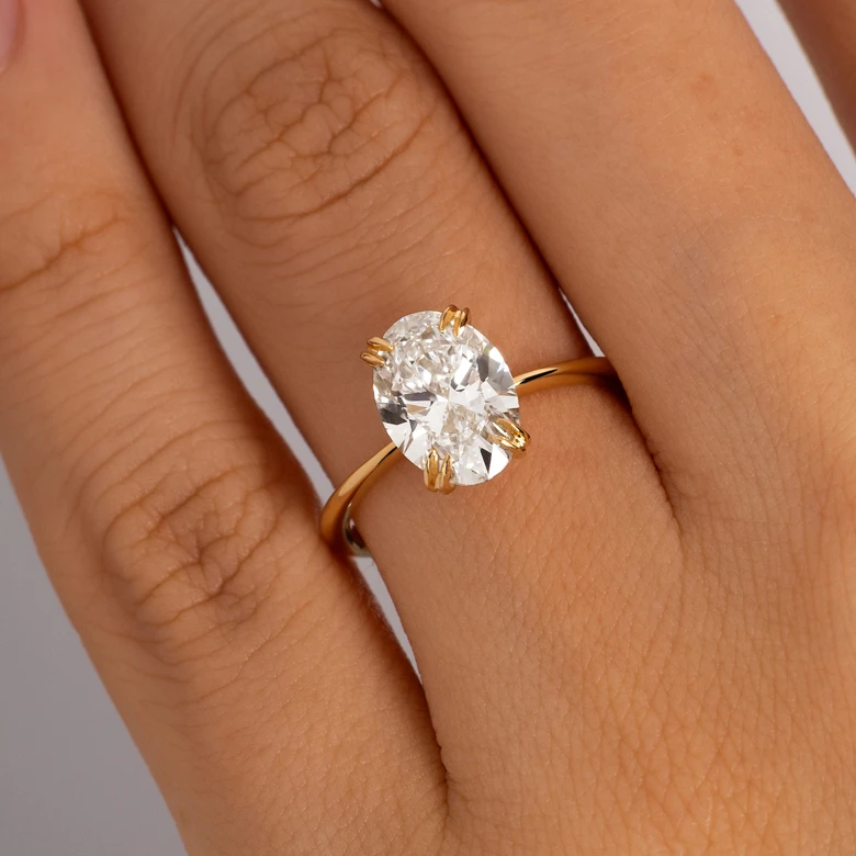 Anel Oval Soliz em Diamante Lab - Imagem 2